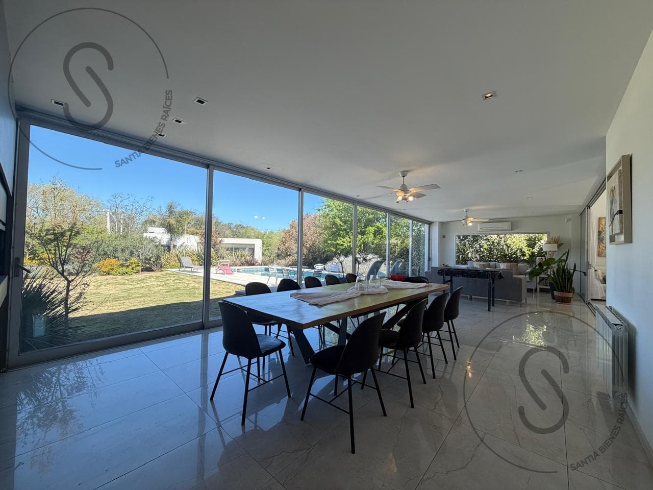 3-BEDROOM HOUSE FOR SALE, PLUS GUEST HOUSE, ALTOS DEL CHATEAU