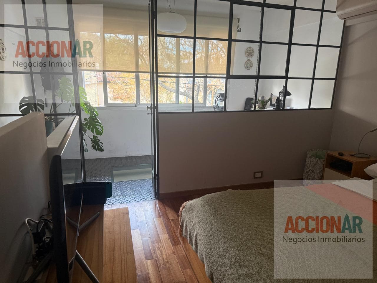 BRIGHT DUPLEX WITH A PATIO in Colegiales