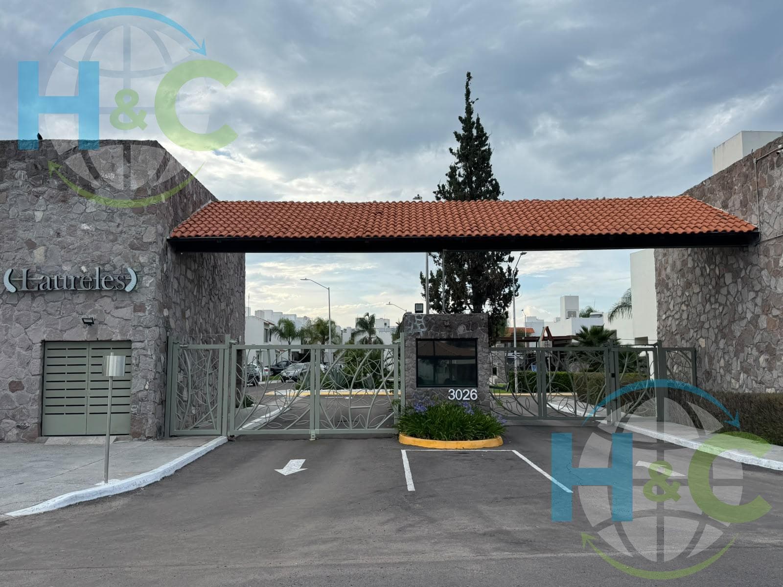 HOUSE FOR RENT IN THE SONTERRA SUBDIVISION, CORREGIDORA, QUERÉTARO