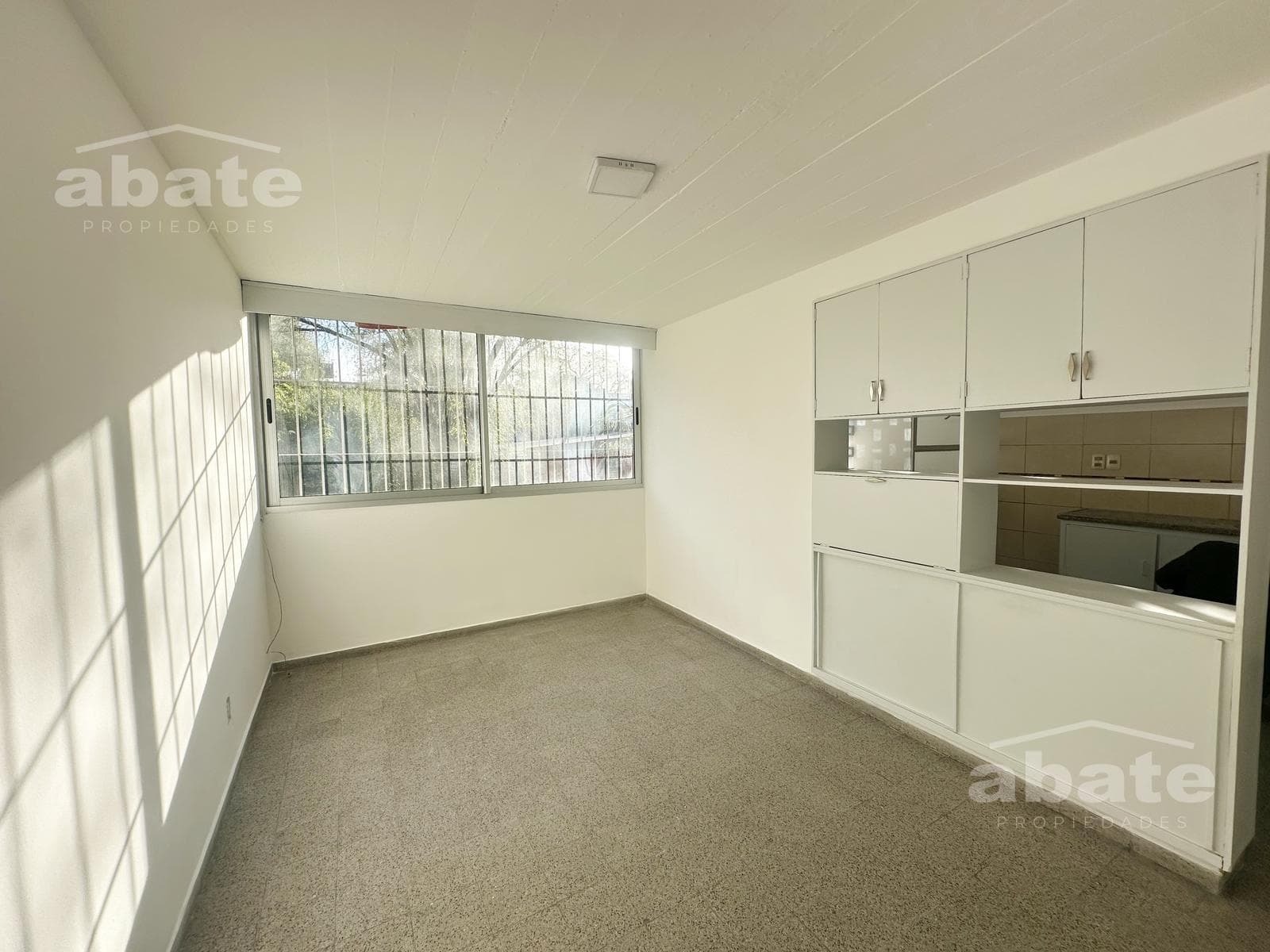 2-Bedroom Apartment for Rent in Antel Arena