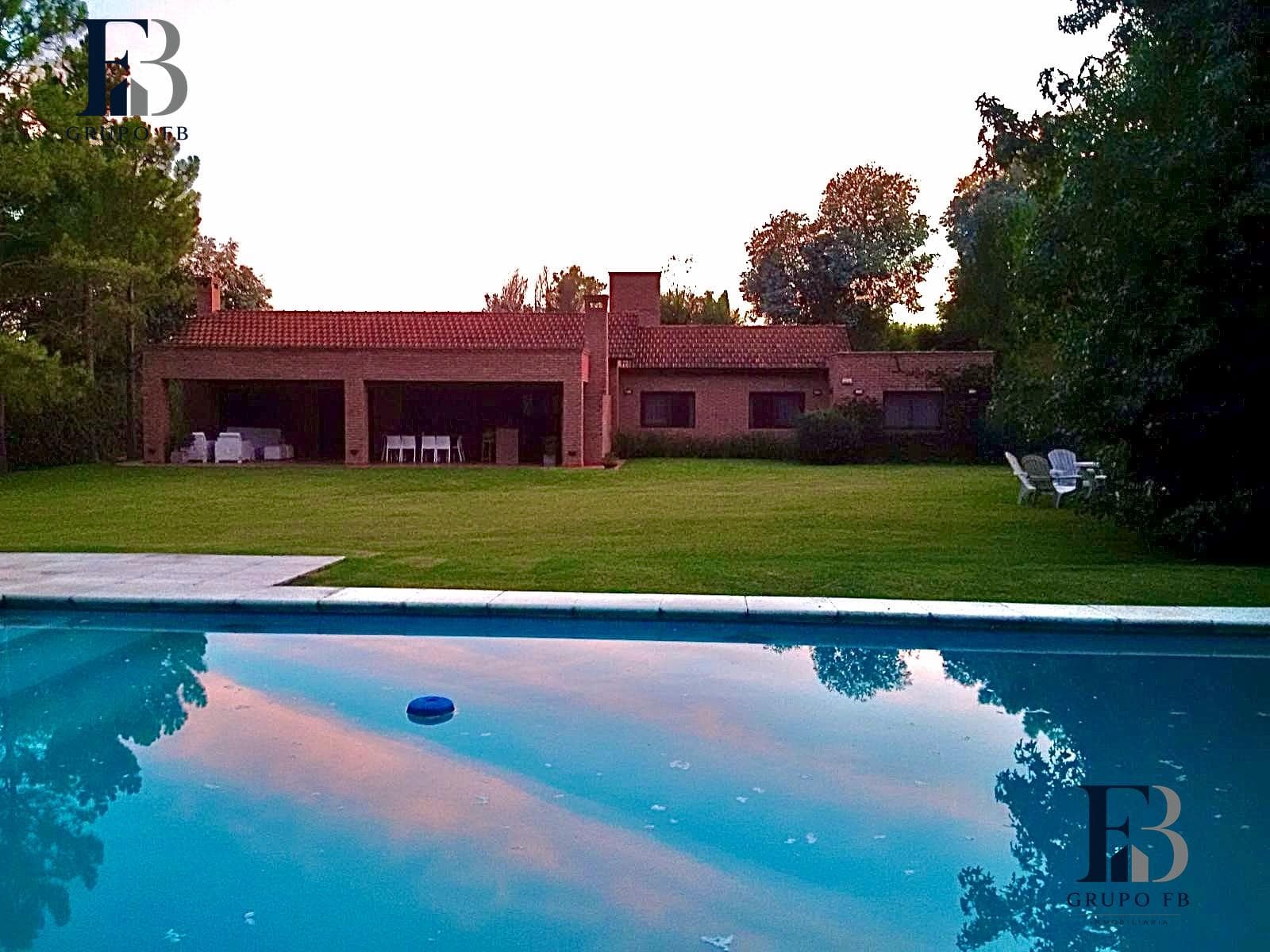 House in Villa Allende, Lomas 3, 3 Bedrooms, and Pool