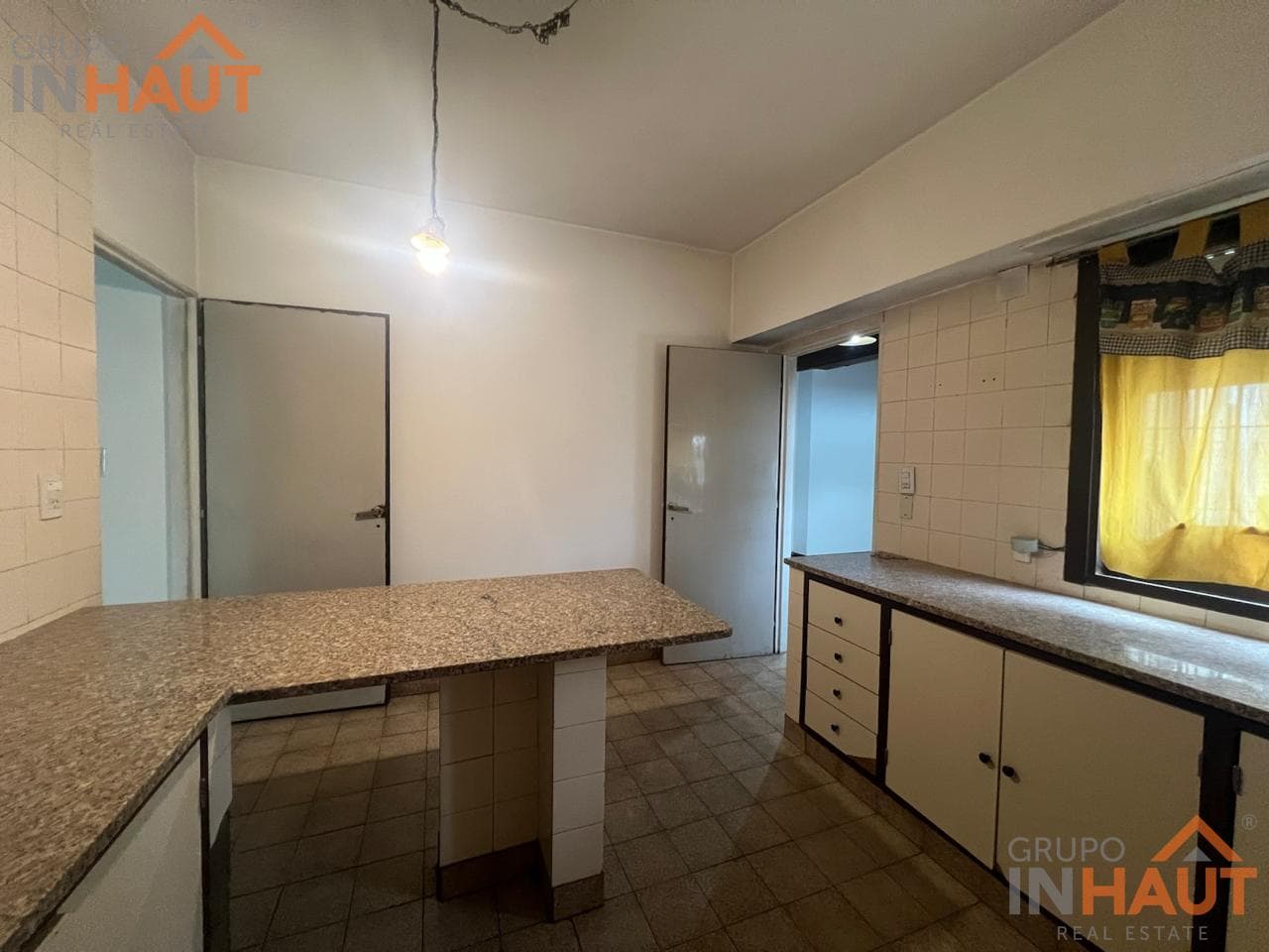 Apartment for Rent in the San Pablo Neighborhood