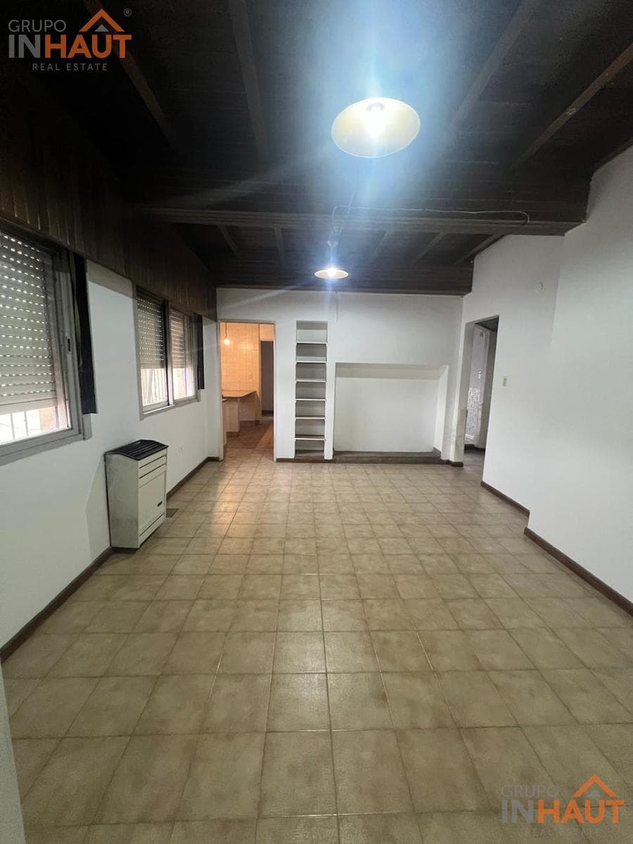 Apartment for Rent in the San Pablo Neighborhood