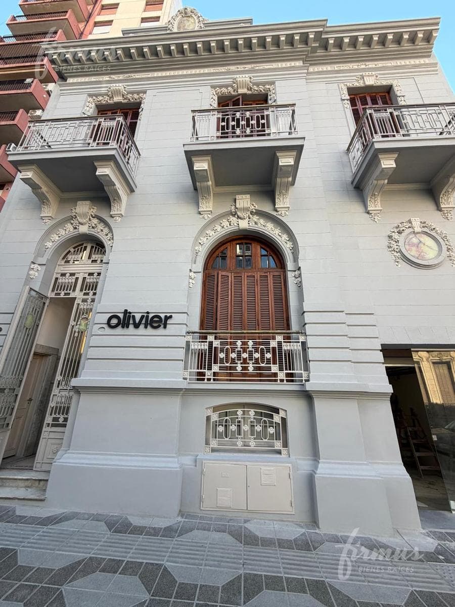 High-End 1-Bedroom Apartment in Nueva Córdoba