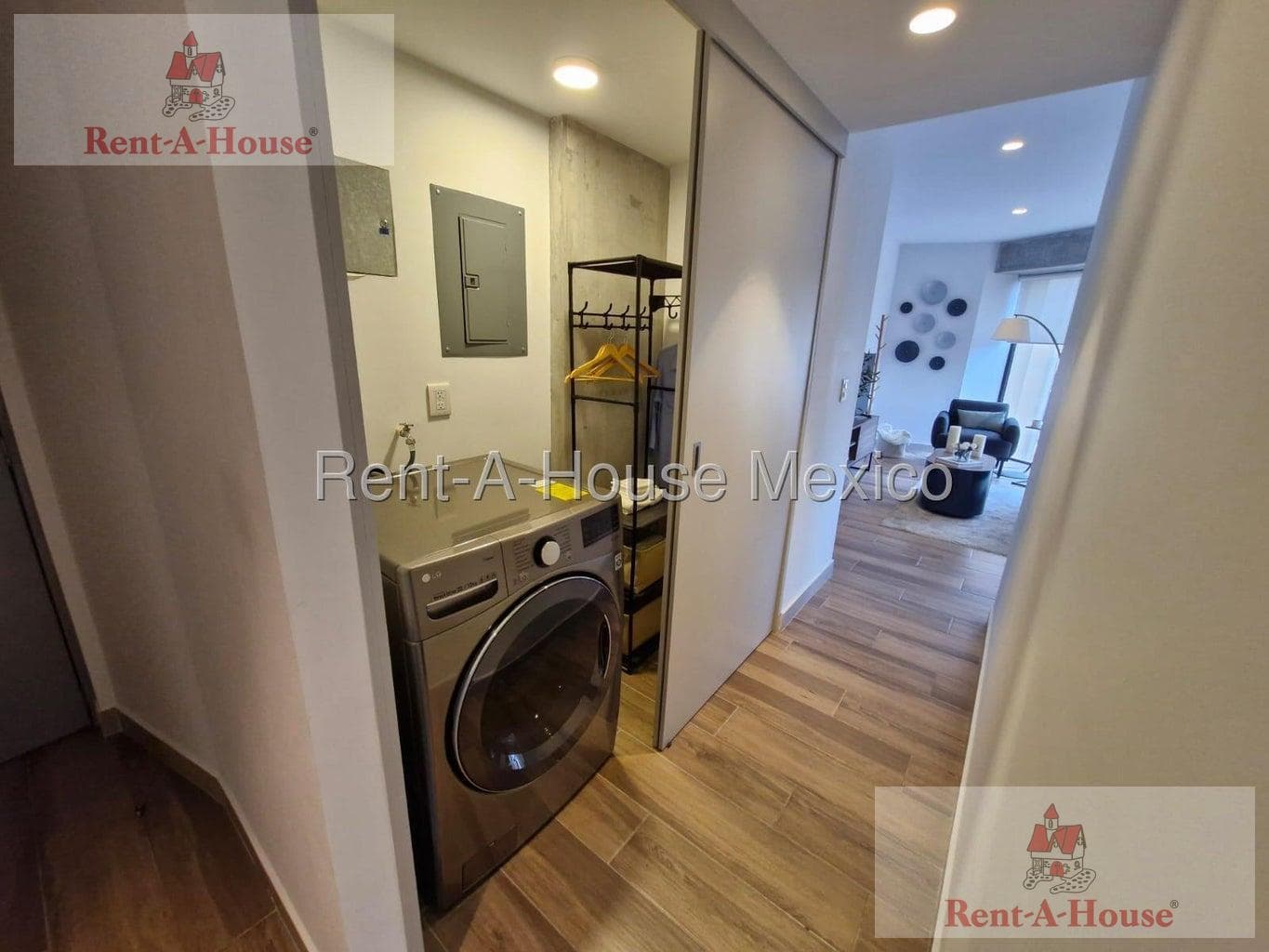 Apartment for Rent in Cuauhtémoc, Juárez AM. 27-1013