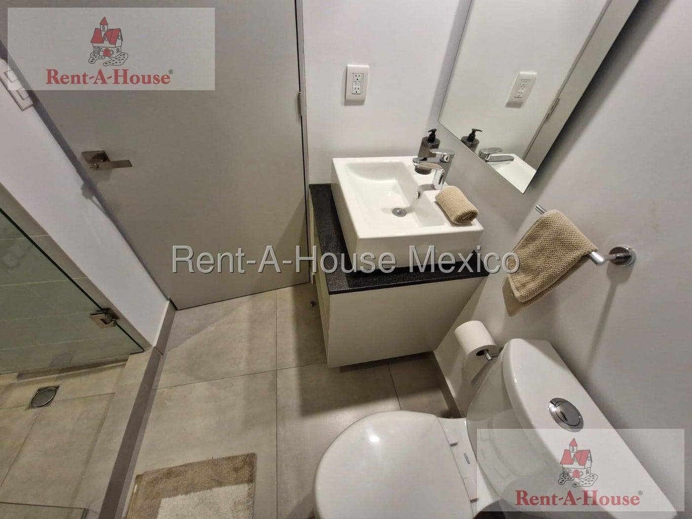 Apartment for Rent in Cuauhtémoc, Juárez AM. 27-1013