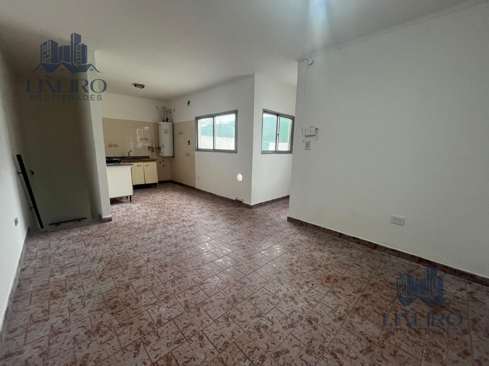 PH 2 ambientes con patio en ALQUILER - WILDE
