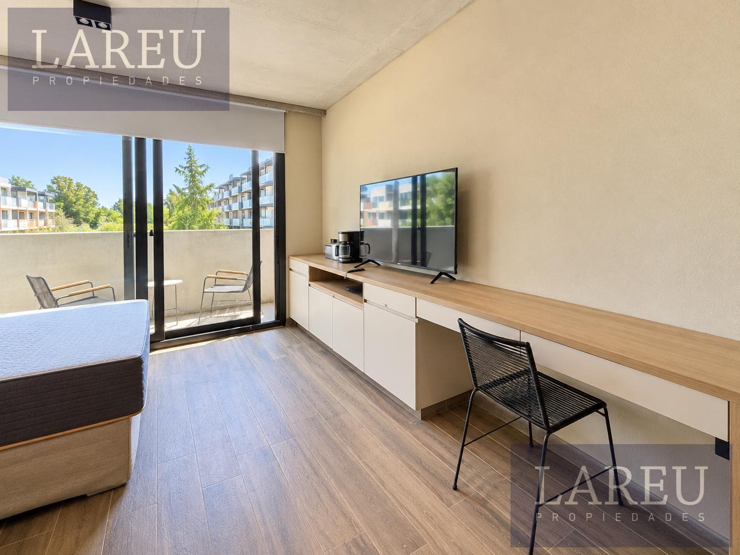 Apartment at Campus Vista