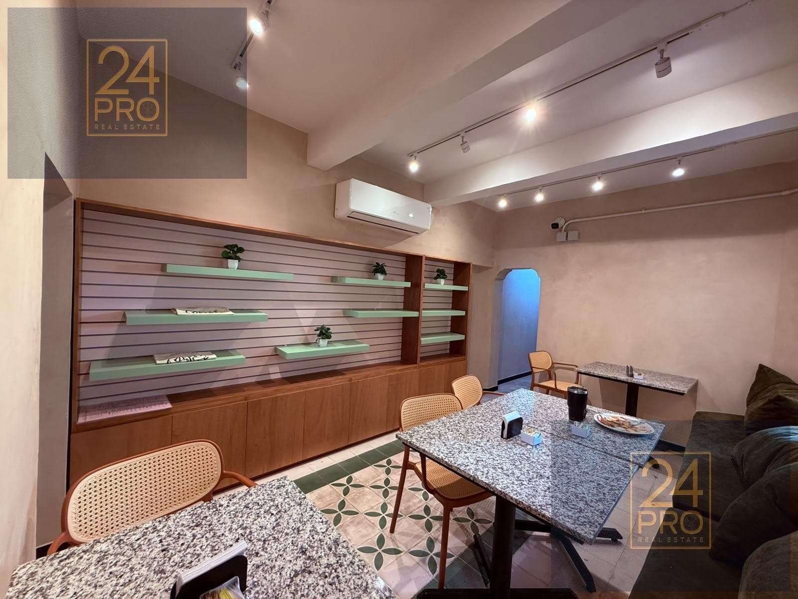 | Commercial Space for Sale in Downtown |