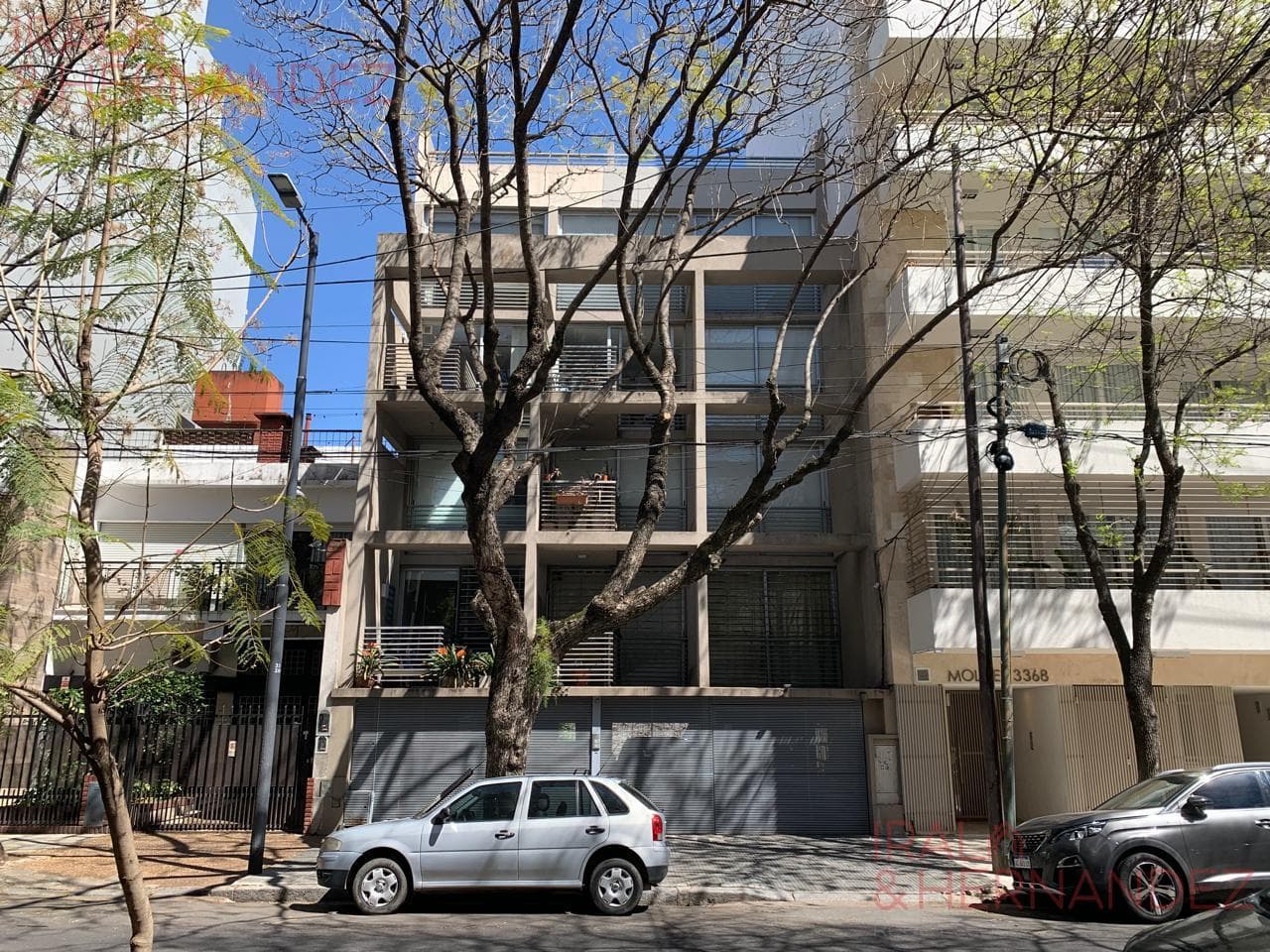 Furnished 2-room apartment for rent in Nuñez with a private terrace and garage