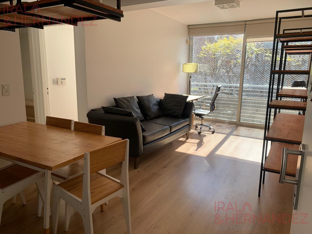 Furnished 2-room apartment for rent in Nuñez with a private terrace and garage