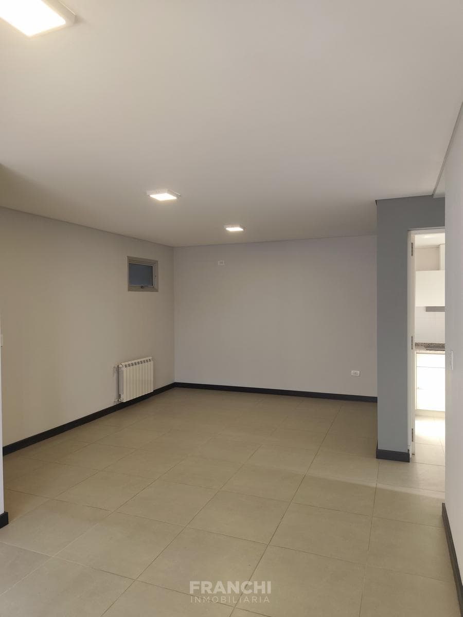 Ground-Floor Apartment with 2 Bedrooms, Patio, and Garage