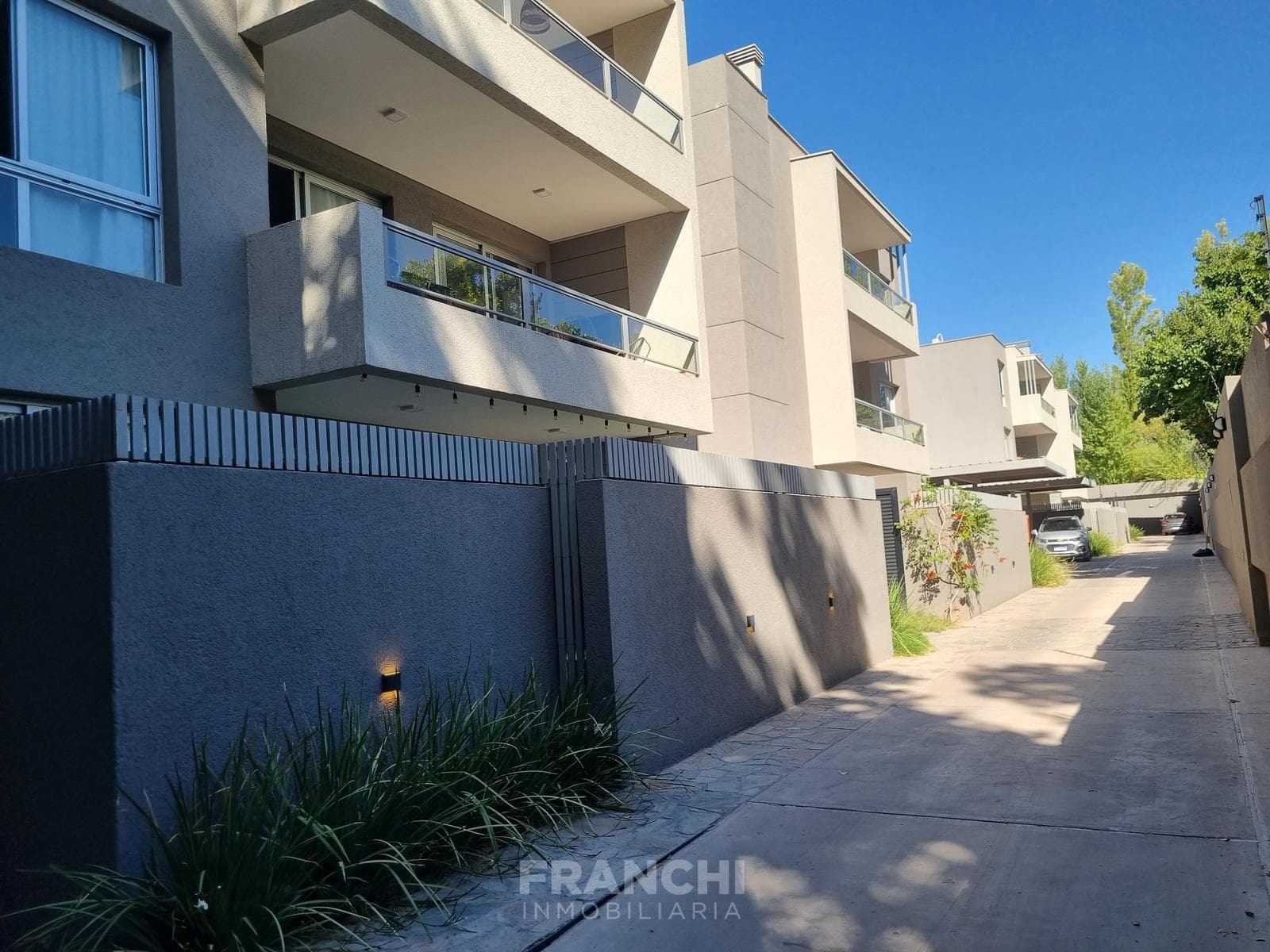 Ground-Floor Apartment with 2 Bedrooms, Patio, and Garage