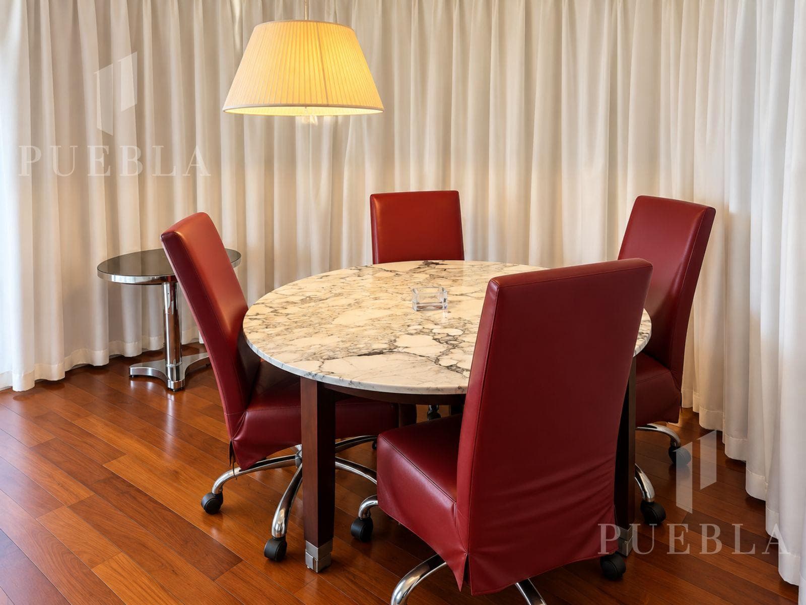 Faena Residences – Exclusivo 2 Ambientes al Frente – Excelente Luminosidad Vista Abierta.