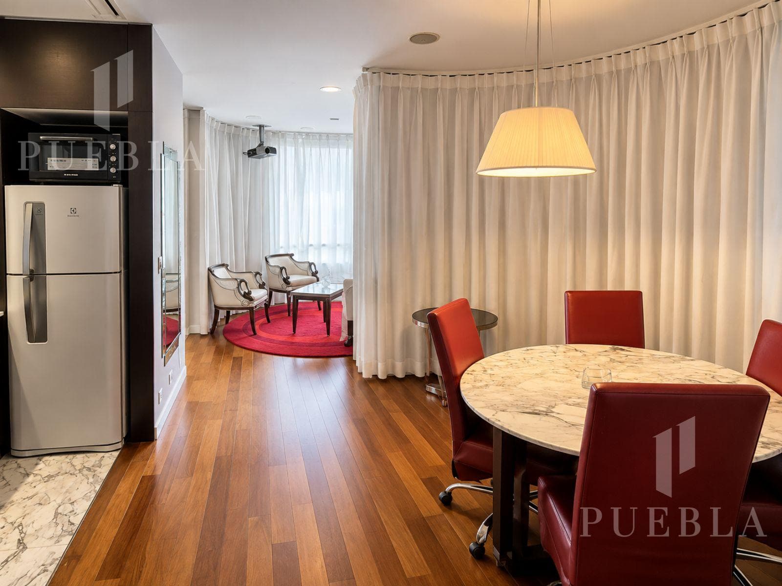 Faena Residences – Exclusivo 2 Ambientes al Frente – Excelente Luminosidad Vista Abierta.