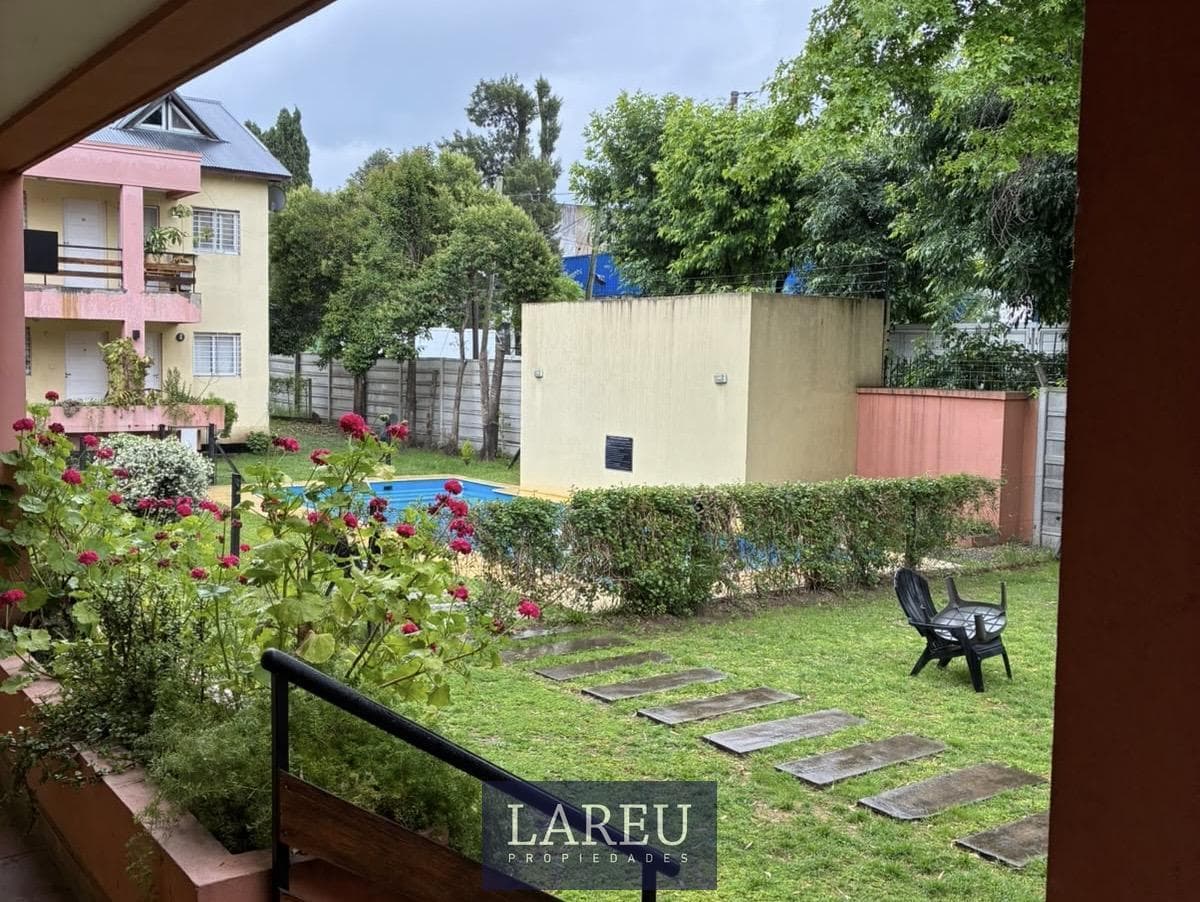 Apartment for rent in Las Recovas, Pilar.