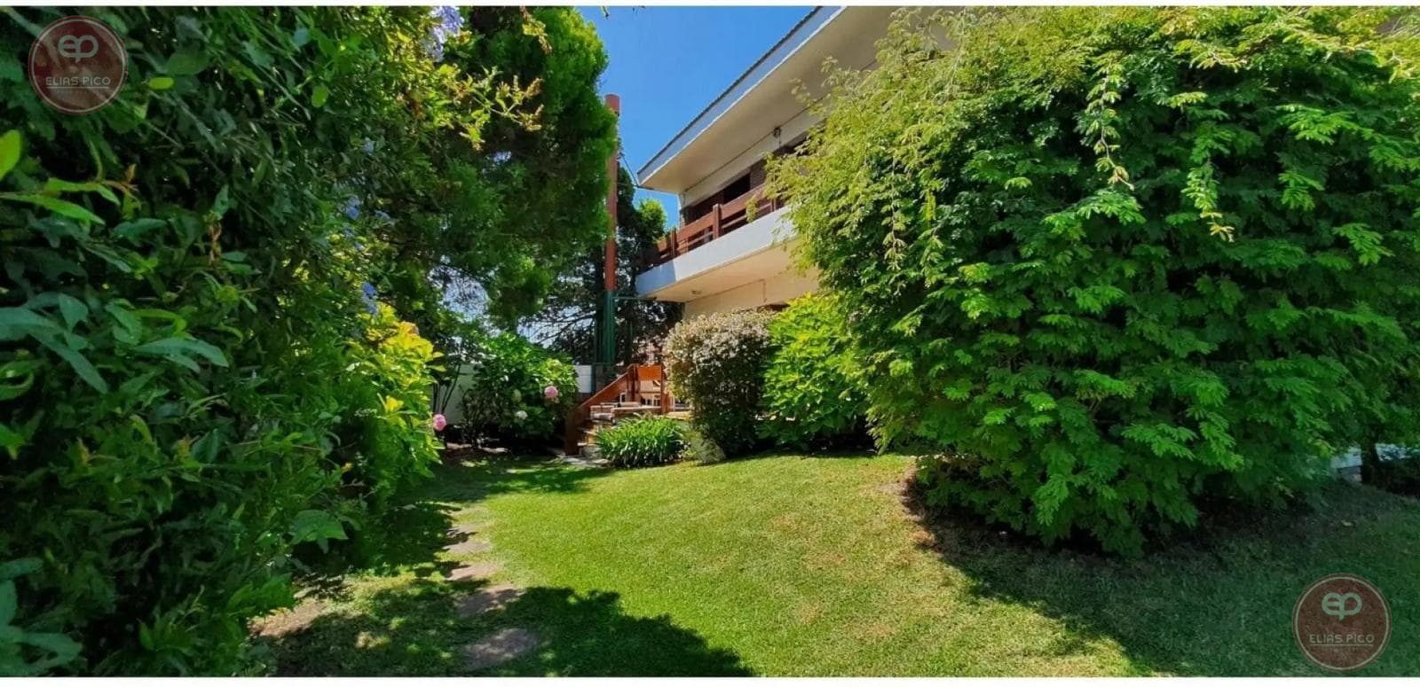 Beautiful 7-bedroom chalet in Los Troncos, Mar del Plata