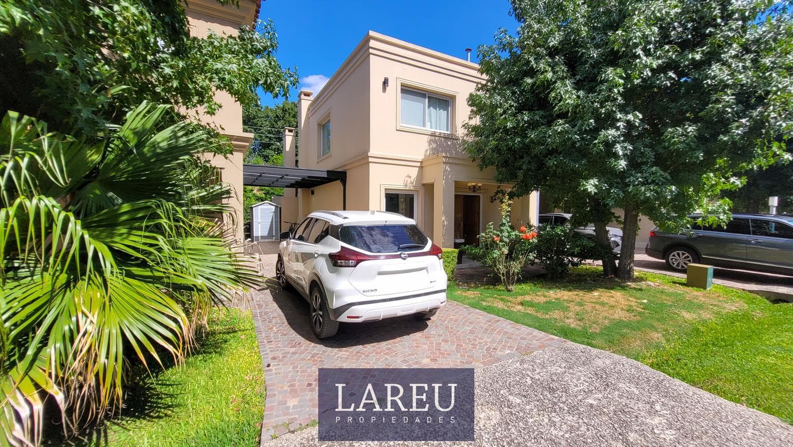 House for sale in Habitat Pilar.