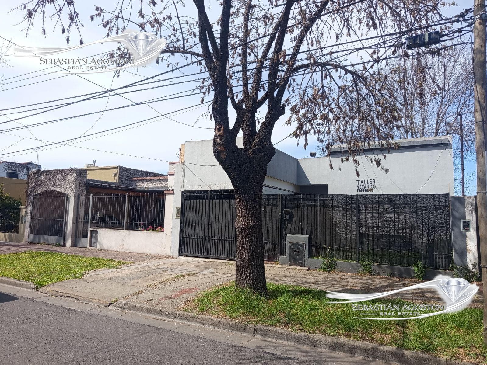 HOUSE WITH LARGE LOT AND EXCELLENT POTENTIAL – SOUTH ITUZAINGÓ