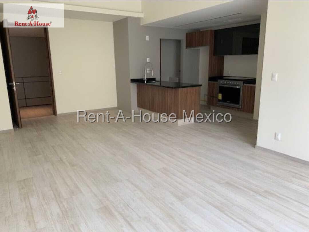 Apartment for Rent with a Garden in Cosmocrat Interlomas
