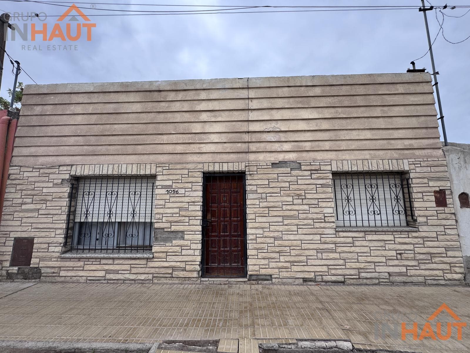 House with an apartment in Cipolletti