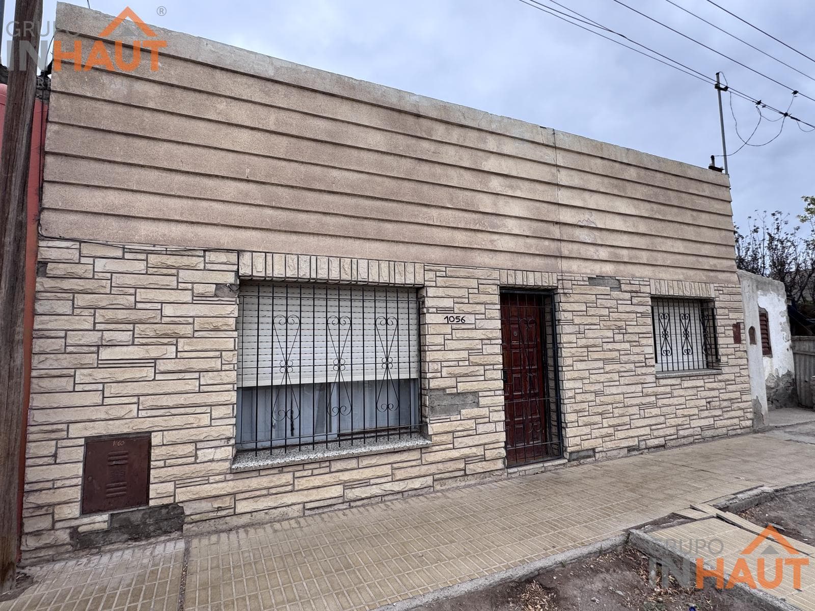 House with an apartment in Cipolletti