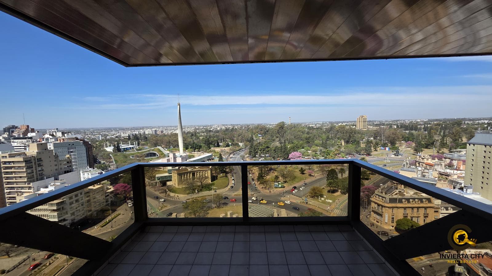 Apartment for Sale Across from Plaza España | 3 Suites, 2 Parking Spaces, and Panoramic Views | Nueva Córdoba