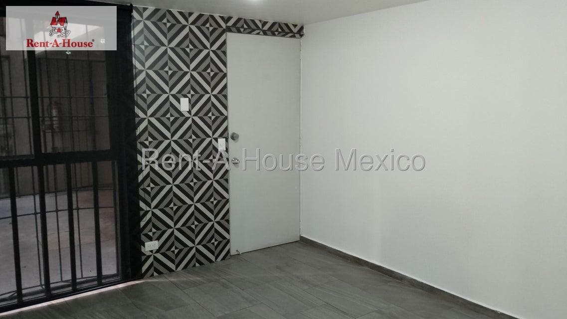 Apartment for Sale in Downtown (Area 1), Cuauhtémoc 27-780 JAS