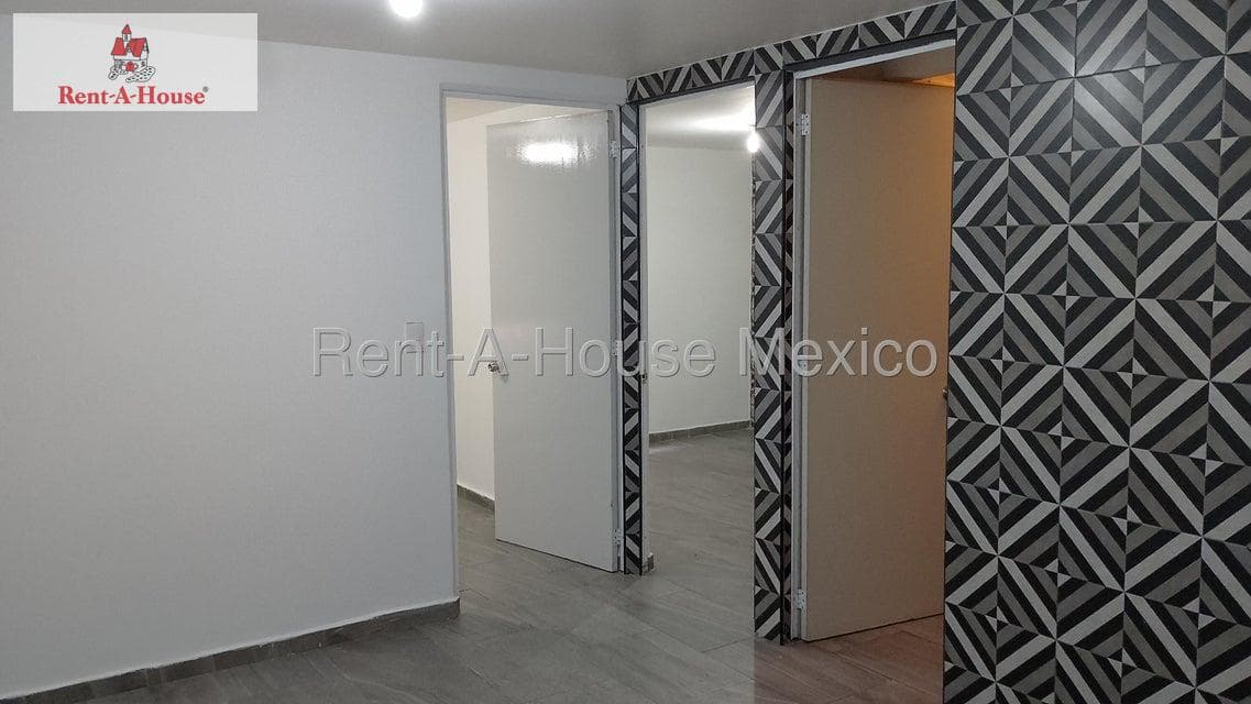 Apartment for Sale in Downtown (Area 1), Cuauhtémoc 27-780 JAS