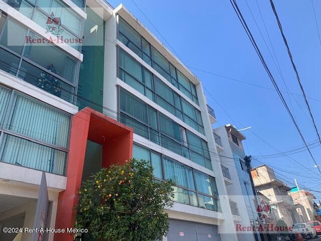 Apartment for Sale in San Juan Totoltepec, Naucalpan de Juárez, CR 27-1056.