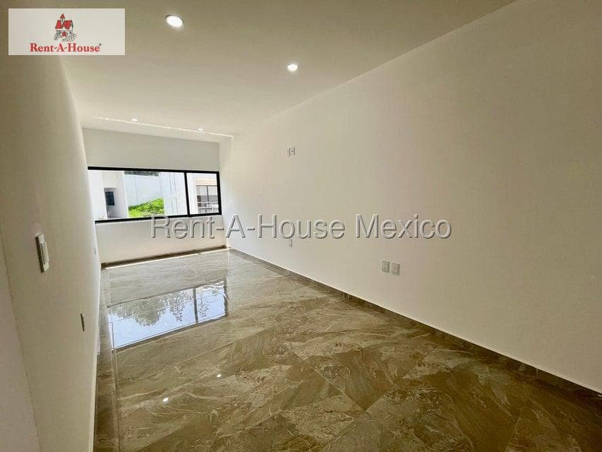 House for Rent in Bosques del Lago, Cuautitlán Izcalli, JL 27-1053.
