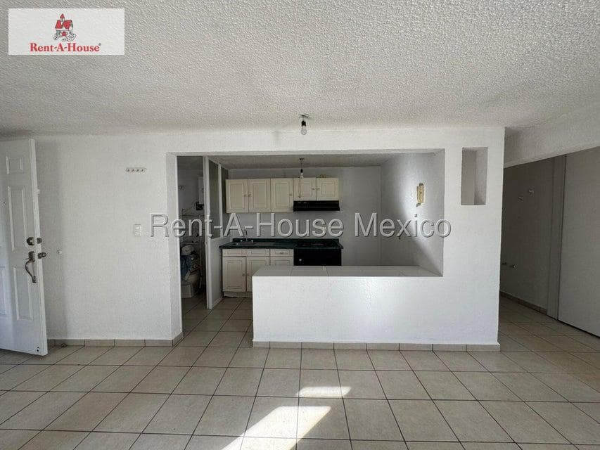 Apartment for Sale in Lomas Verdes, Naucalpan de Juárez, JL 27-1030.