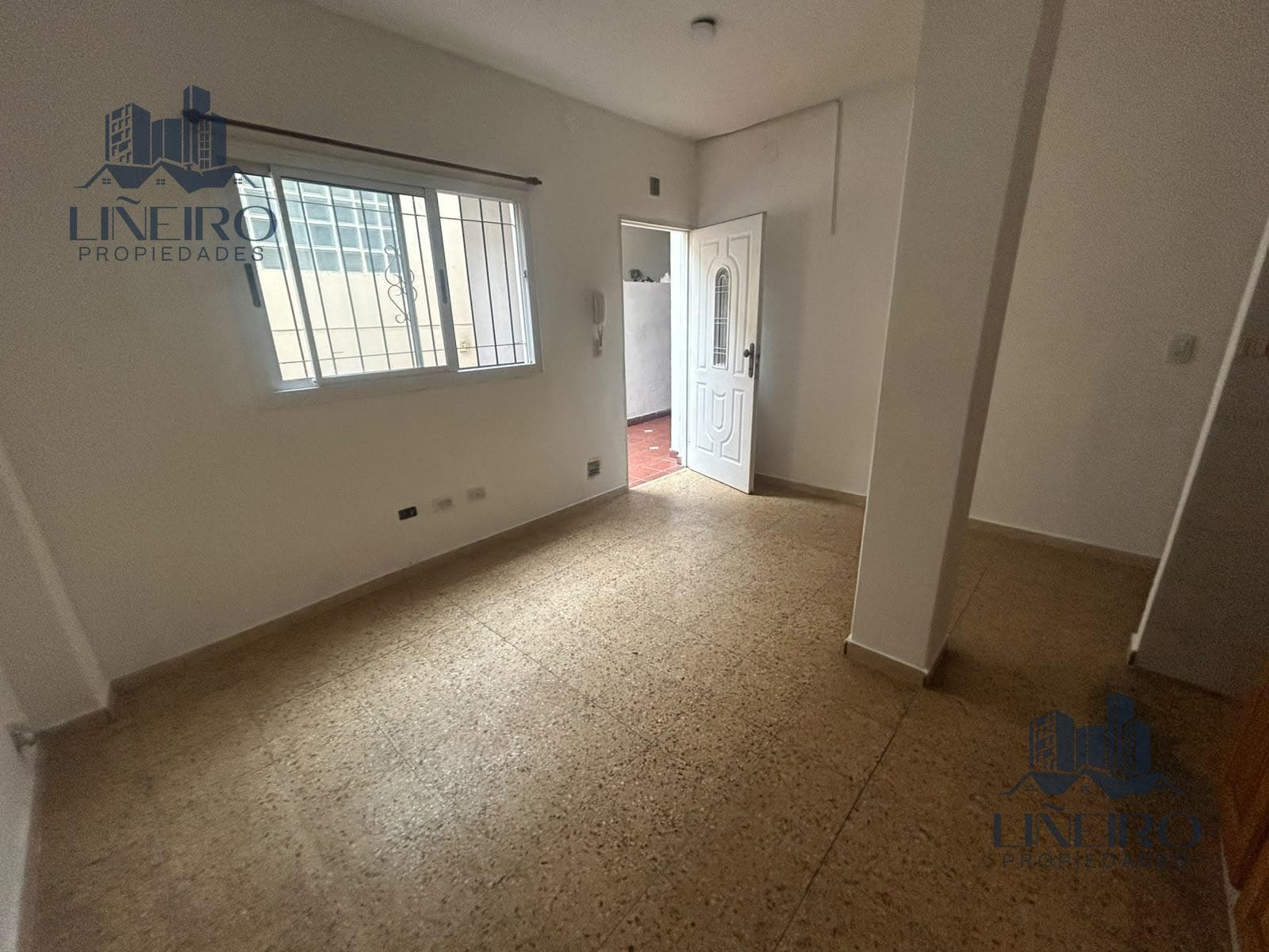 3-room apartment with a balcony for RENT - VILLA DOMINICO