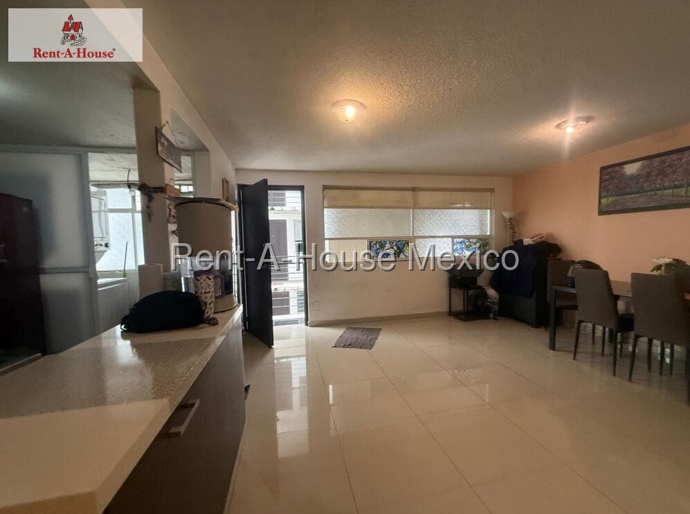 Apartment for Sale in Álvaro Obregón. Tolteca AM. 27-1054