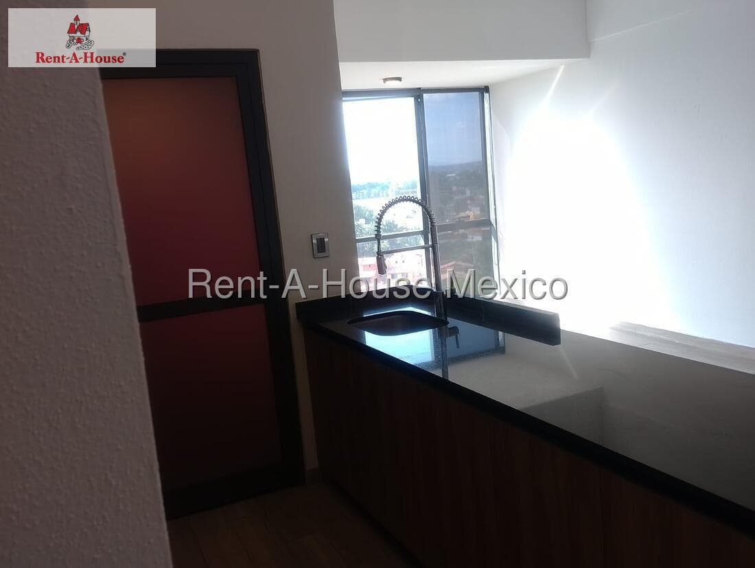 Apartment for Sale in Bosques del Valle, Coacalco, Listing No. 27-100