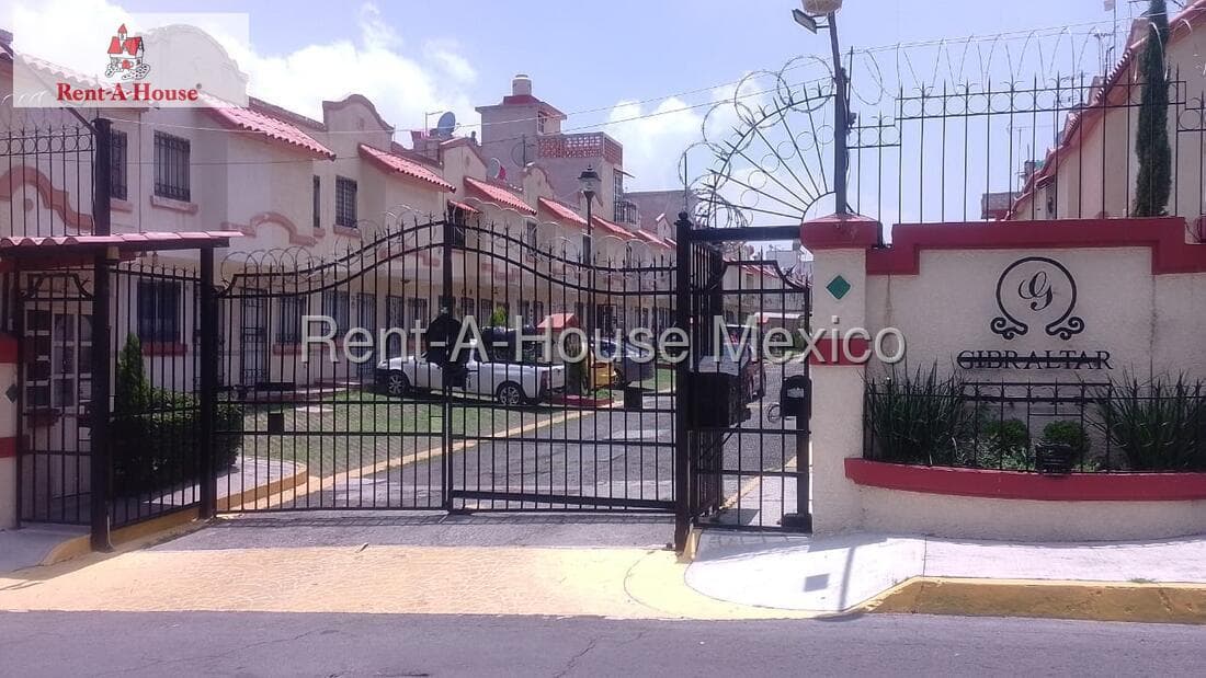 House for Sale in Villa del Real Tecamac VE 27-996