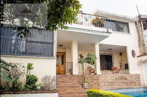 House for Sale in Burgos, Bugambilias