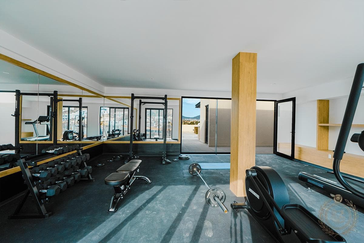 Spacious 2-Bedroom Apartment with a Terrace and Amenities in Cabo San Lucas