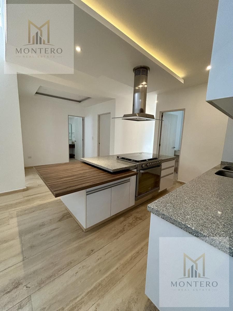 Apartment - Lomas de Angelópolis Subdivision