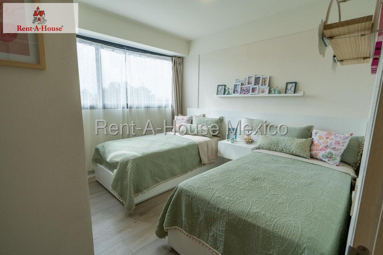 Apartment for Sale in Coyoacán, Santa Úrsula Coapa, AM. 27-1014