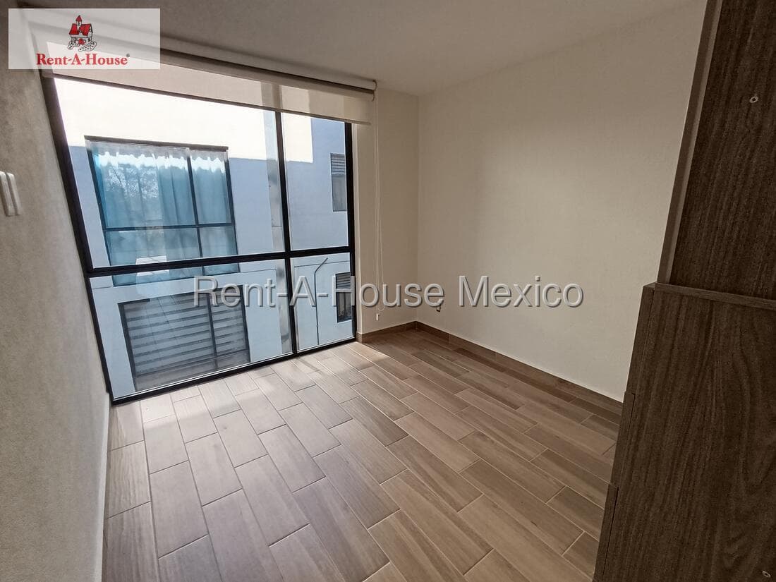 Apartment for Sale in Iztacalco, Granjas, Mexico AM. 27-785