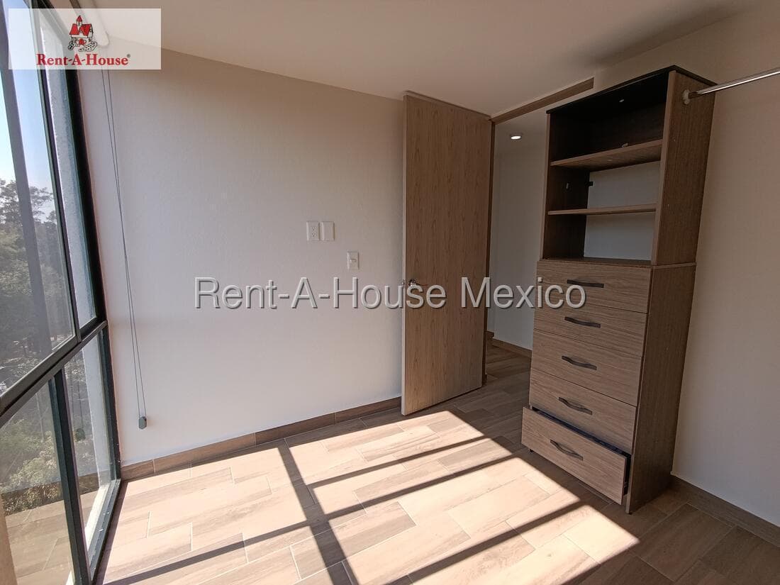 Apartment for Sale in Iztacalco, Granjas, Mexico AM. 27-785