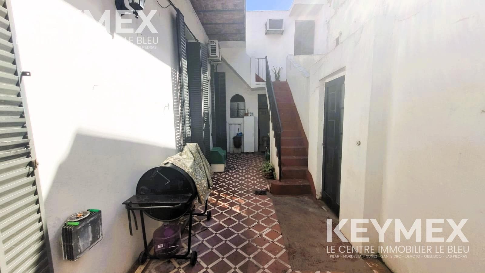 MULTIFAMILY HOME FOR SALE WITH GARAGE – CHACABUCO PARK