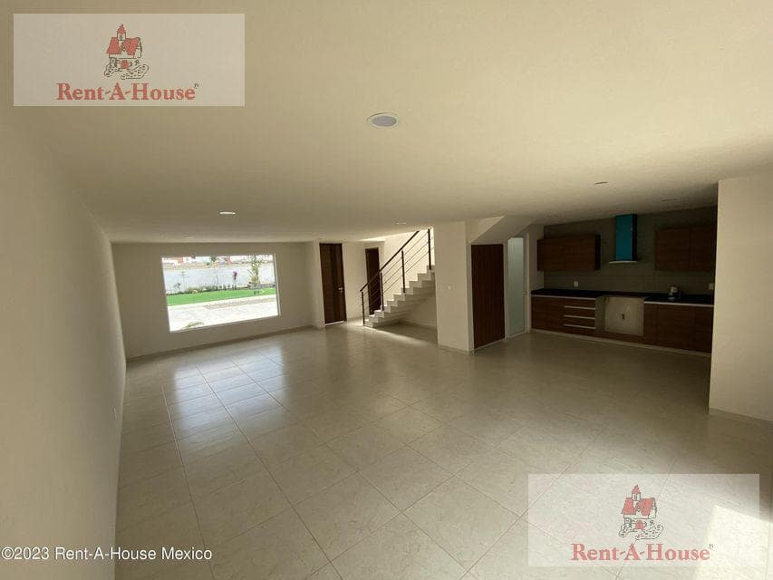 House for Sale in San Salvador Tizatlalli, Metepec, JL 27-922.