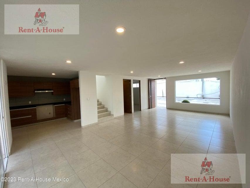 House for Sale in San Salvador Tizatlalli, Metepec, JL 27-923.