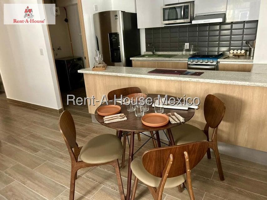 Apartment for Sale in San Rafael, Cuauhtémoc, CR 27-1064.