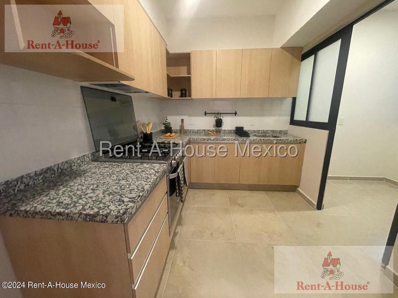 Apartment for Sale in Gustavo Madero, Lindavista, Listing No. 27-1076.