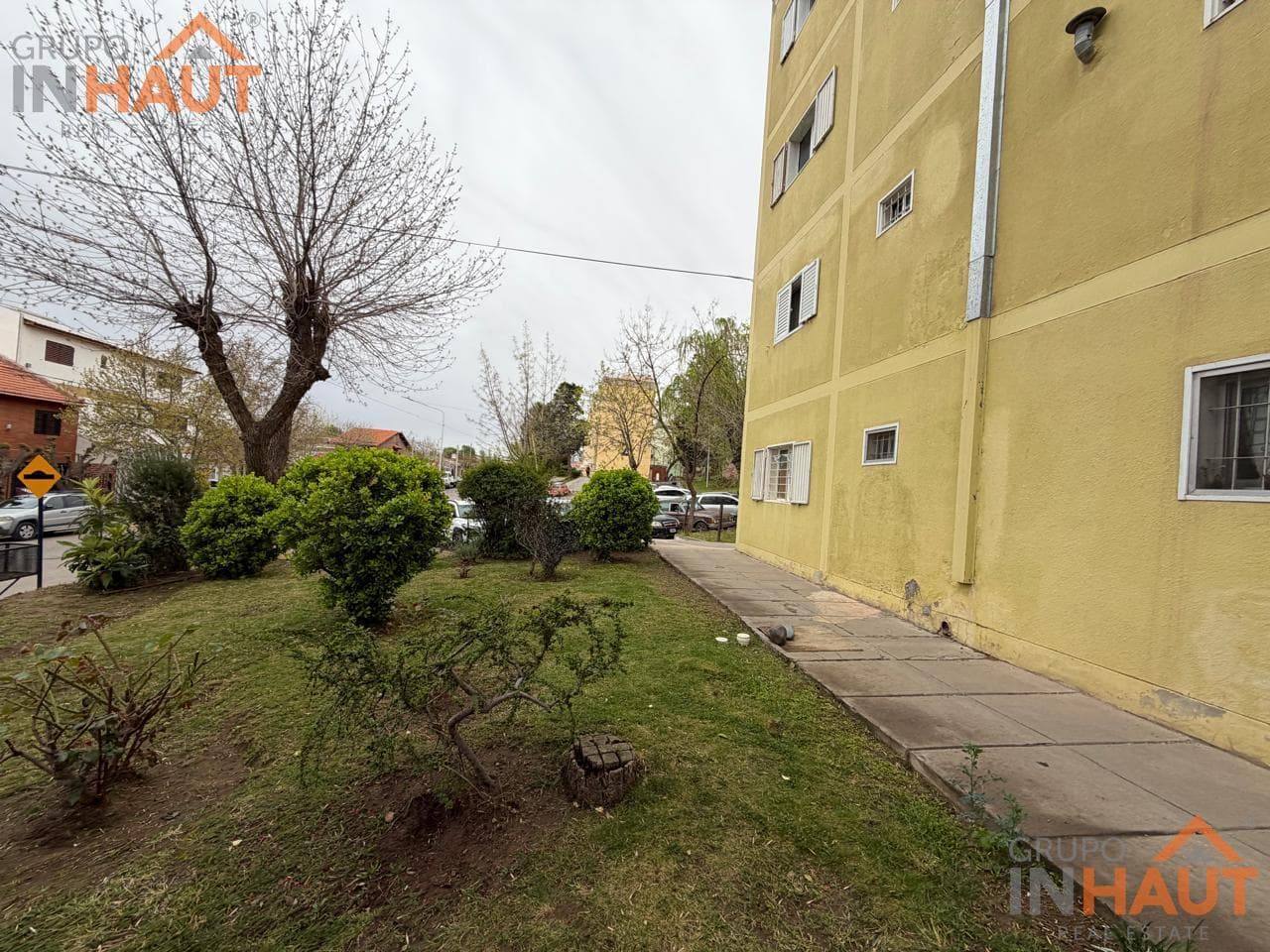 2-Bedroom Apartment, Downtown Neuquén
