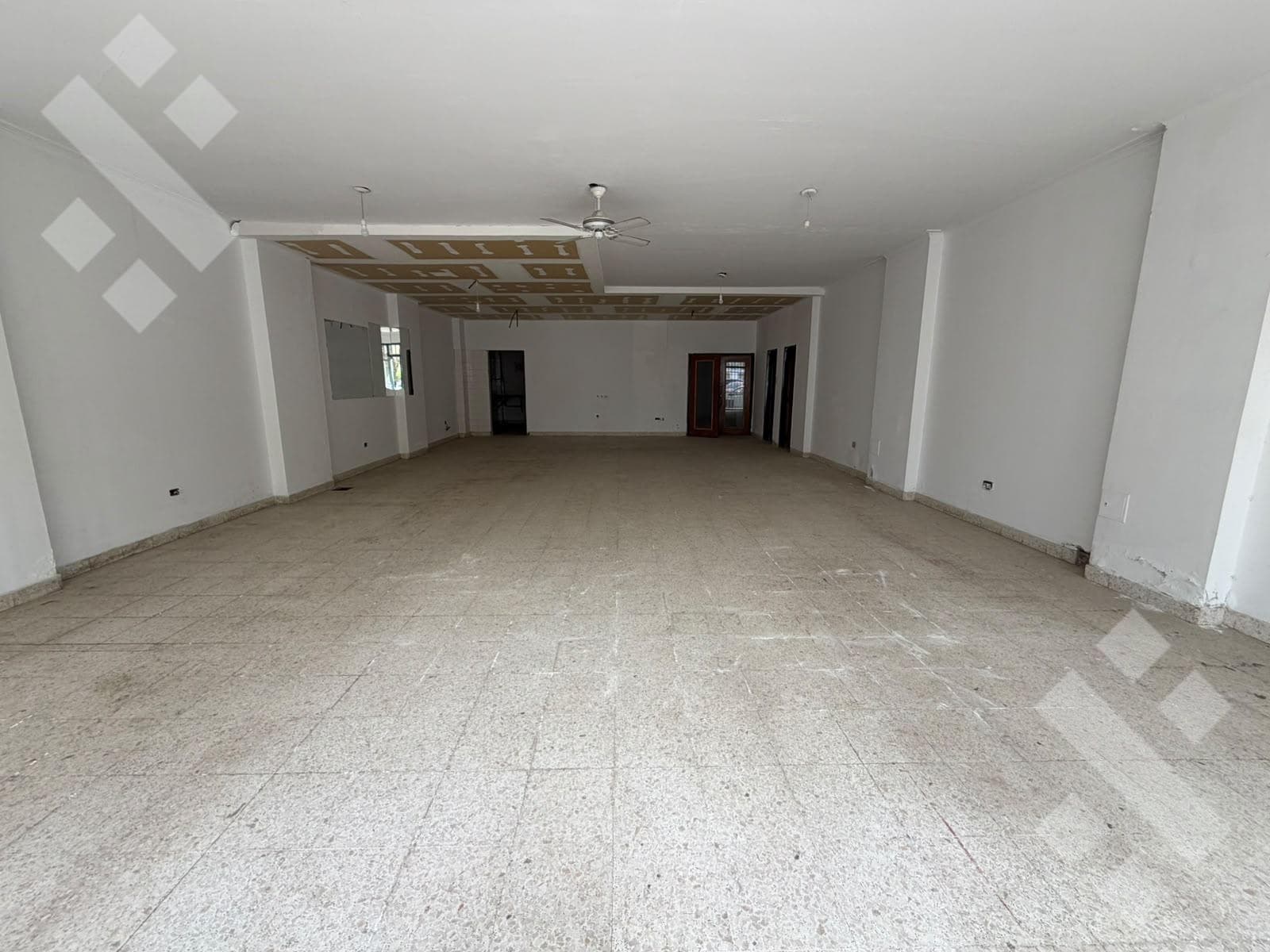 Commercial Space for Rent - 500 Olascoaga Ave.