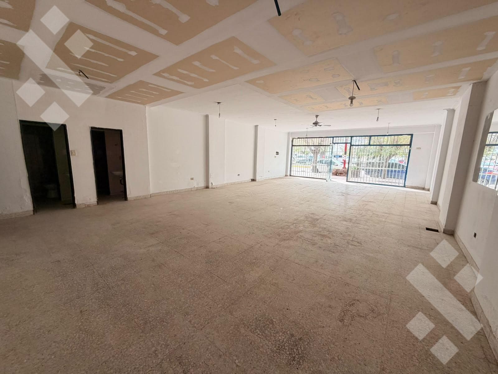 Commercial Space for Rent - 500 Olascoaga Ave.